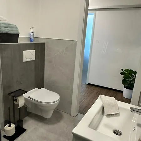 Harmony Living - Stadion Liebenau 公寓